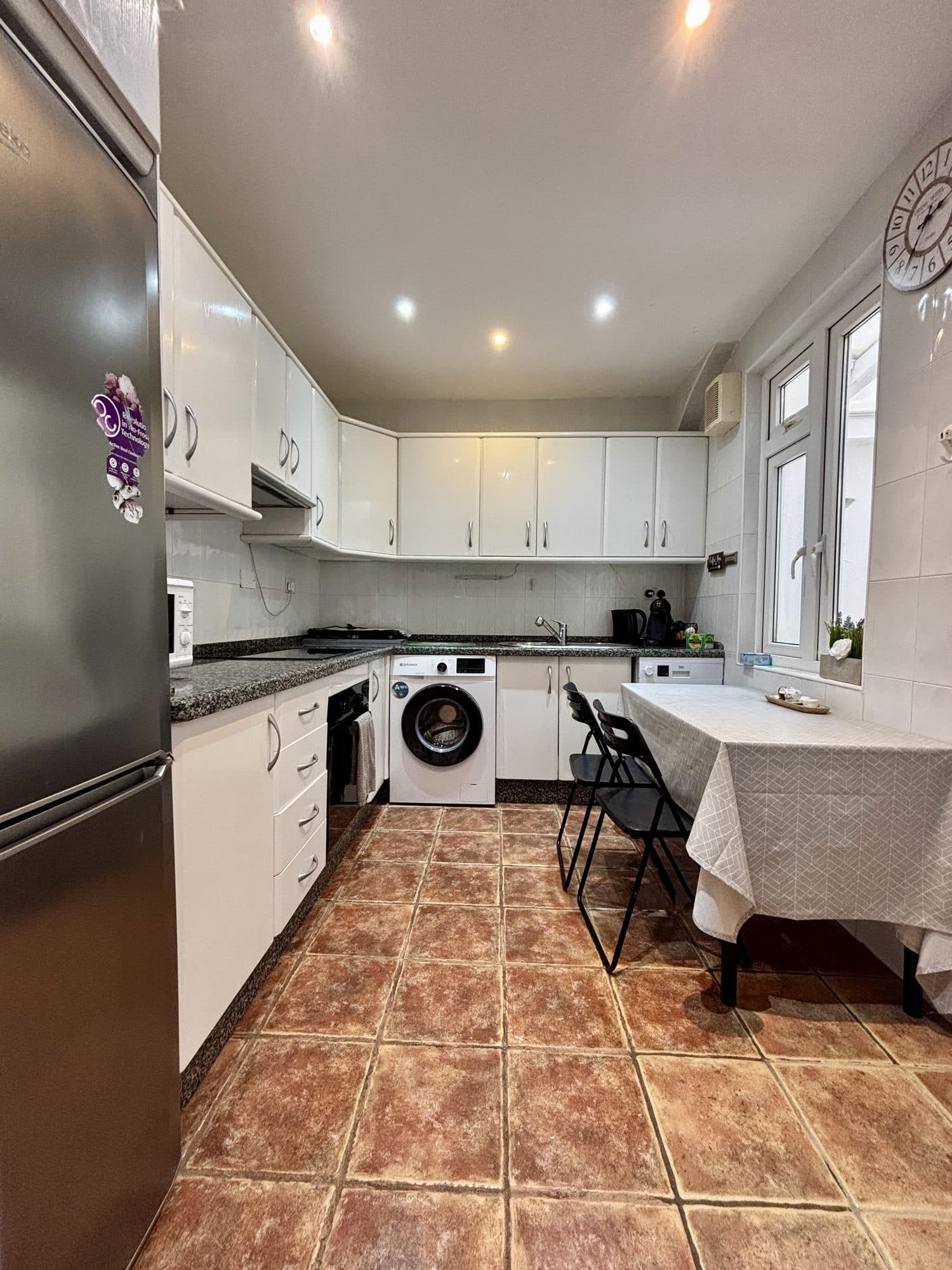 Central Ground Home — photo 8